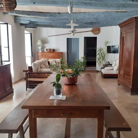 Mas De Cayre Coitoux Joelle Holiday home *